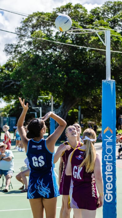 Newcastle's Netball association shooting goal
